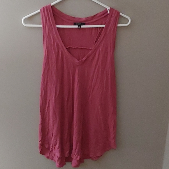 Dynamite Tank - Picture 1 of 3